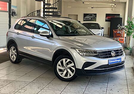 VW Tiguan Volkswagen 2.0 TDI Life 4Motion DSG ACC LED