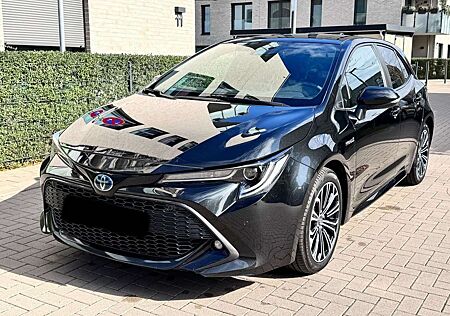 Toyota Corolla Hybrid Club