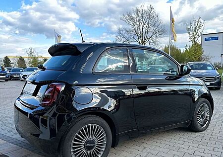 Fiat 500E 42kWh la Prima (by Bocelli)