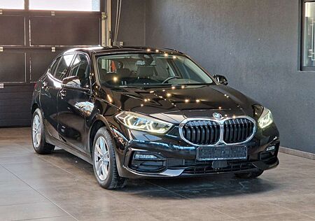 BMW 118 i Sport Line*LED*Navi*Temp*Klimaauto*