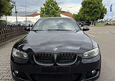 BMW 330i 330 Cabrio Aut.