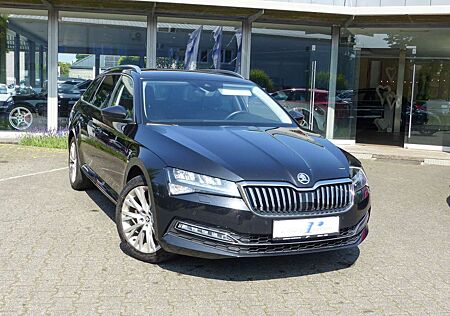 Skoda Superb Combi Style AHK Navi Alcantara Kamera