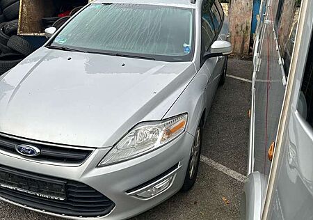 Ford Mondeo Turnier 2.2 TDCi Titanium