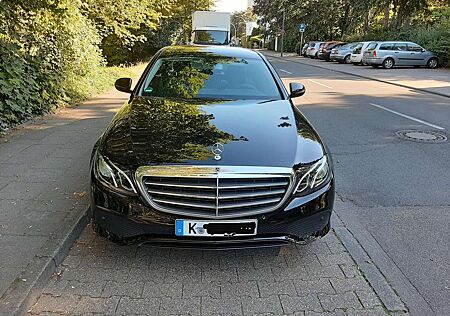 Mercedes-Benz E 220 d 9G-TRONIC