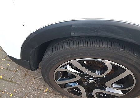 Renault Captur ENERGY TCe 120 EDC Crossborder
