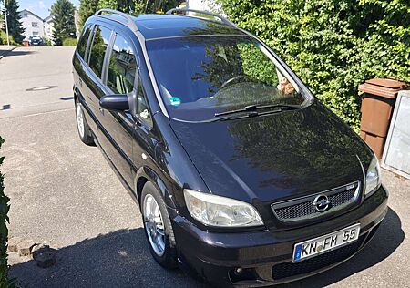 Opel Zafira 2.0 OPC