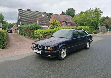 BMW 525 i 2Hd*Klima*Servotronic*100%Original/Rostfrei