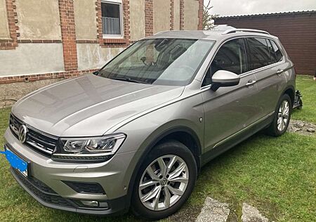 VW Tiguan Volkswagen 2.0 TSI 4Motion DSG OPF Offroad