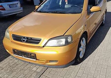 Opel Astra Coupe 1.8i Bertone