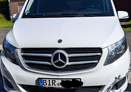 Mercedes-Benz V 220 d kompakt 7G-TRONIC Rise