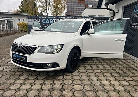 Skoda Superb Elegance 4x4 +LEDER+NAVI+AHK+ XENON+0%FINANZIERUNG