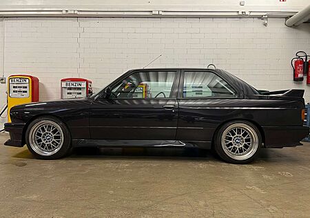 BMW M3 Johnny Cecotto H-Zulassung