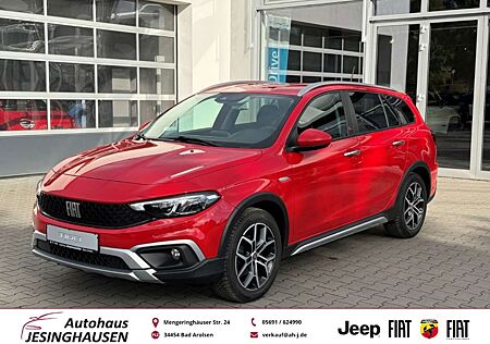 Fiat Tipo Cross RED+Navi+Rückfahrkam.+Klimaaut.+Allwetter