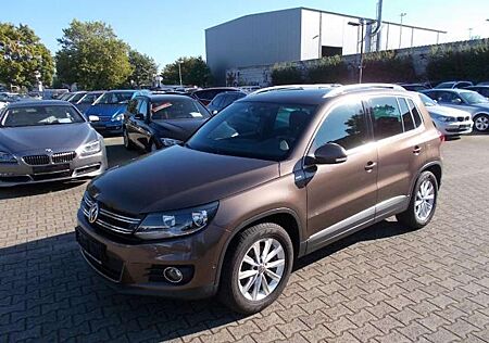 VW Tiguan Volkswagen Sport & Style, Navi, PanoDach, PDC