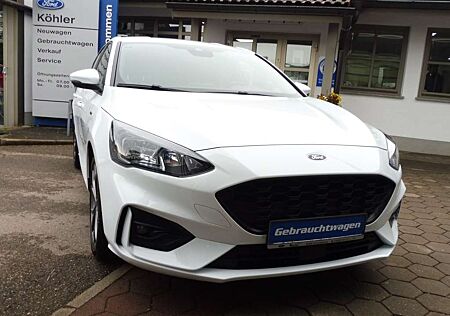 Ford Focus ST-Line MHEV Limousine