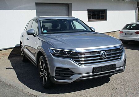 VW Touareg Volkswagen 4Motion+Panoramadach+Head-Up+Standheizu