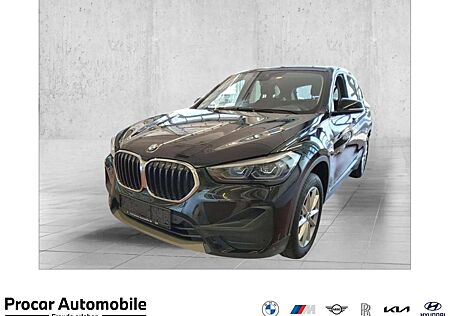 BMW X1 sDrive18d NAVI LED PDC V+H DAB Parkass. LM