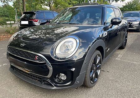 Mini Cooper Clubman SD ALL 4°LED°PANO°LEDER°H&K