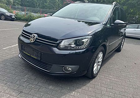 VW Touran Volkswagen Highline