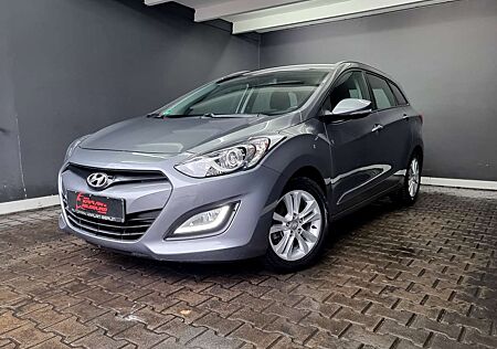 Hyundai i30 cw FIFA World Cup Edition, NAVI, LED, R-KAMERA