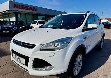 Ford Kuga 2.0 TDCI Aut. 4x4 Titanium KAMERA NAVI PANO