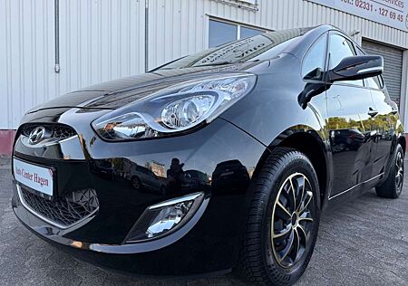 Hyundai ix20 1.6 92kW 125PS FIFA World Cup/Navi/PDC/Pano