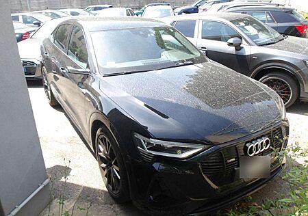 Audi e-tron SPORTBACK 50 2x S LINE BLACK 21Z/SIDE/KAM