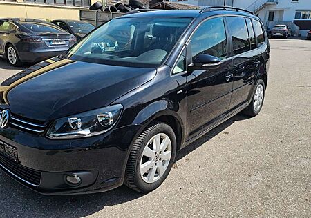 VW Touran Volkswagen Highline Cup