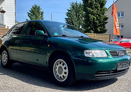 Audi A3 1.6 / Top-Zustand / Neue Tüv