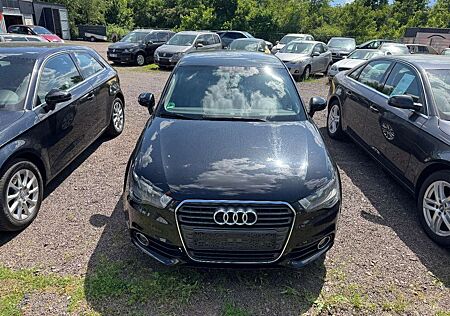 Audi A1 1.4 TFSI Attraction Steuerkette/Insp/Tüv Neu
