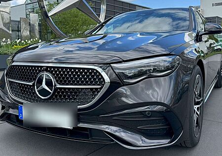Mercedes-Benz E 450 T 4Matic 9G-TRONIC AMG Line Digital Light