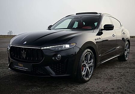 Maserati Levante GranSport S Q4*PANO*CARBON*360°*H&K*ACC*