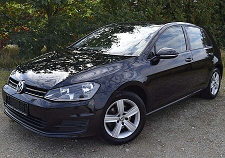 VW Golf Volkswagen Comfortline BMT