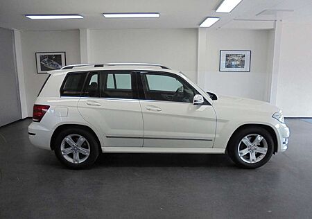 Mercedes-Benz GLK 220 CDI 4MATIC Automatik PDC AHK TÜV 07/2026