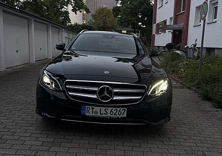 Mercedes-Benz E 220 d T 9G-TRONIC Avantgarde