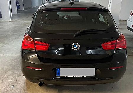 BMW 118i 118 1er (5-Türer) Aut. Advantage