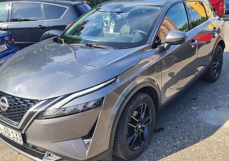 Nissan Qashqai 1.3 DIG-T MHEV N-Connecta