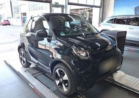Smart ForTwo EQ Passion 22KW DAB*ALUFELGEN*BORDLOADER