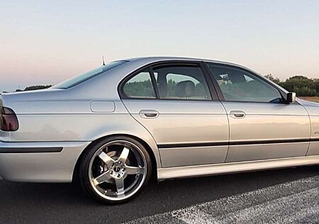 BMW 535