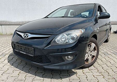Hyundai i30 1.4|2.HD|SHZ|KLIMAAUT.|TÜV 07.2027