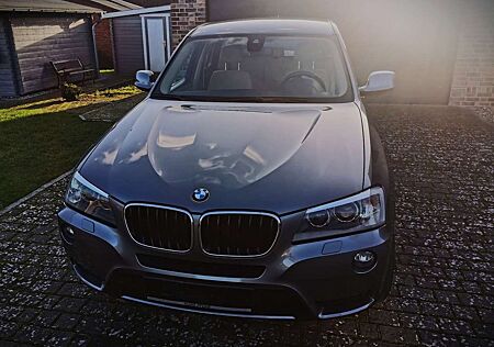 BMW X3 xDrive20i Aut. TOP Ausstattung und Zustand