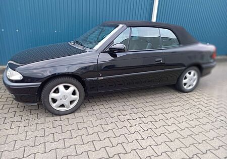 Opel Astra Bertone Cabrio 1,6