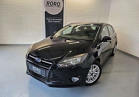 Ford Focus 1.6 EcoBoost Lim. Titanium + 4SEASON/TEMP