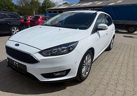 Ford Focus Turnier Cool&Connect 2xPDC S.StopAut 1Hand