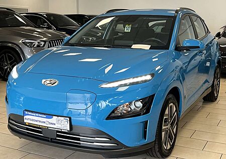 Hyundai Kona ACC*R.Cam*CarPlay*Standheizung*Winterp*DAB