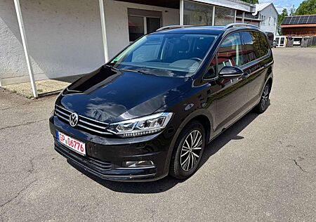 VW Touran Volkswagen Comfortline LED Navi Automatik