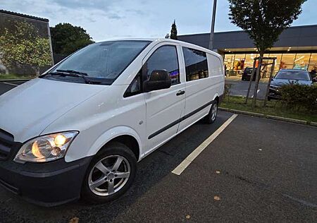 Mercedes-Benz Viano Mecedes-Benz Vito