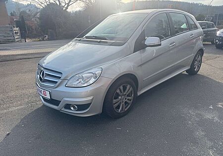 Mercedes-Benz B 180 CDI (245.207)