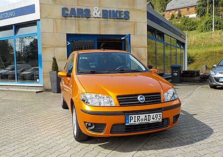 Fiat Punto 1.2 8V Dynamic 1.HAND! HU/AU NEU!