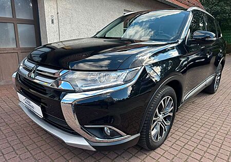 Mitsubishi Outlander Plus*7SITZE*NAVI*